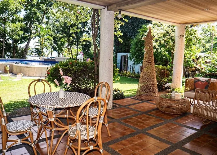 Private In Anza Mactan With Ocean View Punta Engaño