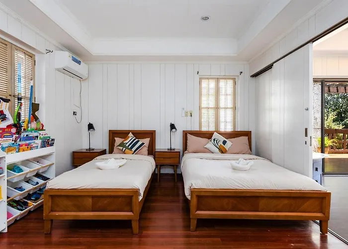 Private In Anza Mactan With Ocean View *