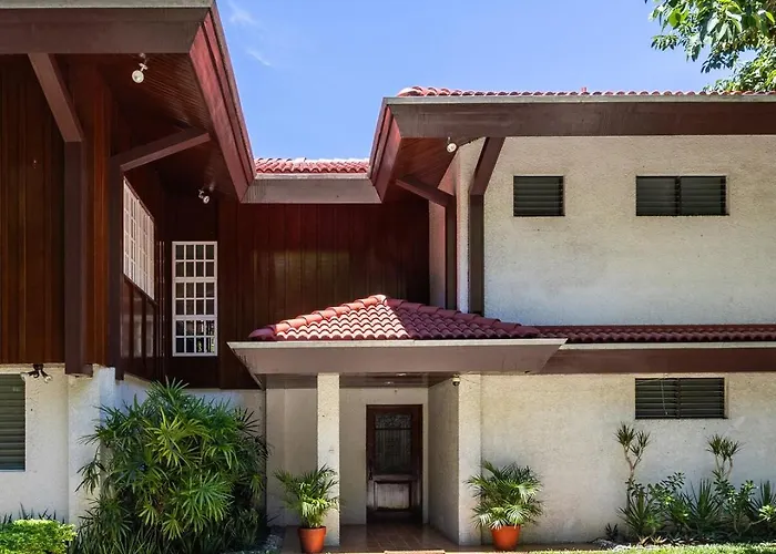 Private In Anza Mactan With Ocean View *