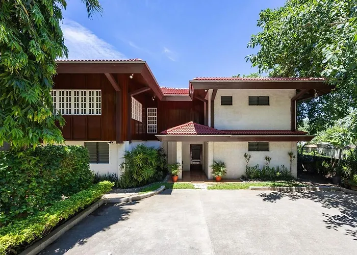Private In Anza Mactan With Ocean View ヴィラ Punta Engaño